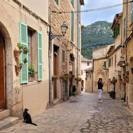 Valldemosa Sleep & Hike Homestay Valldemossa (Mallorca)